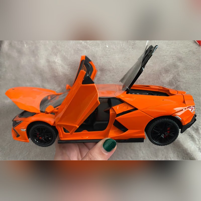 CARBONIC mist supercar photo from a real buyer