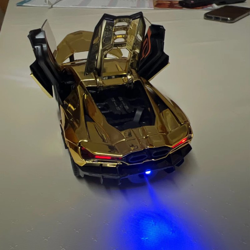 CARBONIC mist supercar photo from a real buyer